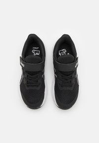 ASICS Obuwie do biegania treningowe