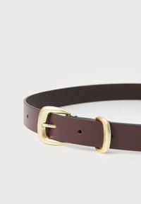 Burgundy leather belt with a gold-tone buckle and hardware, featuring a smooth texture and multiple adjustment holes.