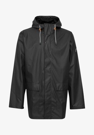 Wasserfeste schwarze Regenjacke mit Kapuze, Druckknöpfen, zwei Fronttaschen und kontrastierenden Kordeln. Glatte, glänzende Textur.