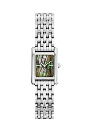 Reloj rectangular de tono plateado con una esfera verde y marrón con patrón, que presenta manecillas y marcadores blancos, complementado con una correa de metal enlazada.