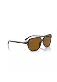 Occhiali da sole tartarugati con lenti marroni. Design del telaio angolare con bracci sottili. Logo Ray-Ban sulla stanghetta. Finitura lucida.