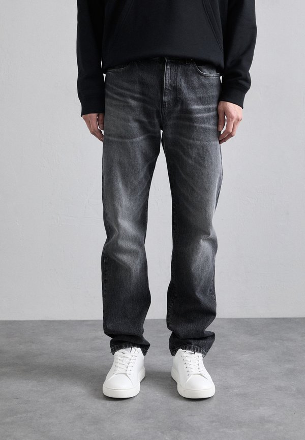 PANT STONE WASH EMBOSSED  - Straight leg jeans