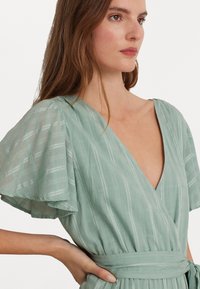 Lauren Ralph Lauren TILFERRE SHORT SLEEVE DAY DRESS - Maksi suknelė - soft laurel
