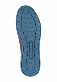 Semelle en caoutchouc présentant une surface texturée bleue avec des motifs en zigzag et un indicateur de taille estampé, conçue pour l'adhérence et la durabilité.