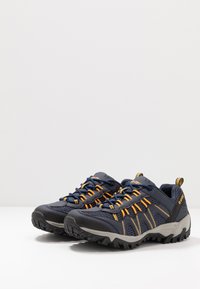 HI-TEC JAGUAR - Fjellsko - navy/yellow