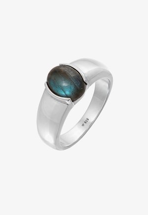 Sterling Silberring mit einem ovalen Labradoritstein in Blau- und Grautönen, glatte Oberfläche und modernes Design mit geschwungenen Kanten.