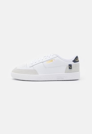Sneakers - white