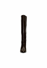 Botte en cuir verni marron hauteur genou avec un bout pointu et une finition brillante, présentant un design droit et épuré sans matériel ou accents visibles.