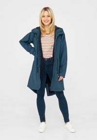 Derbe FRIESE TIDAHOLM niebieski