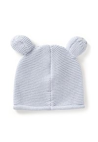 Světle modrá pletená dětská čepice s dvojicí zakulacených ušních akcentů, s žebrovaným lemem a texturovaným vzorem.