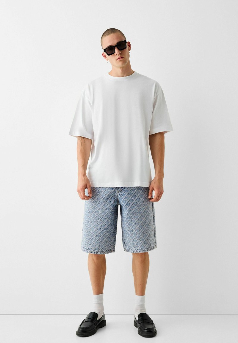 Bershka Jeansshort lichtblauw denim