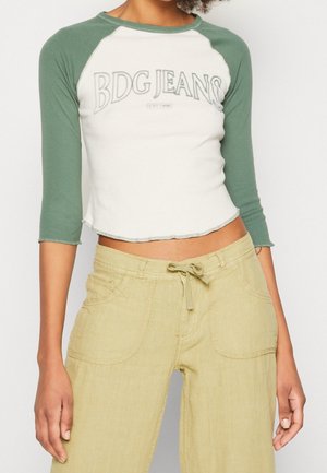 T-shirt z nadrukiem