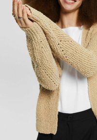 Esprit Kofta - mottled beige