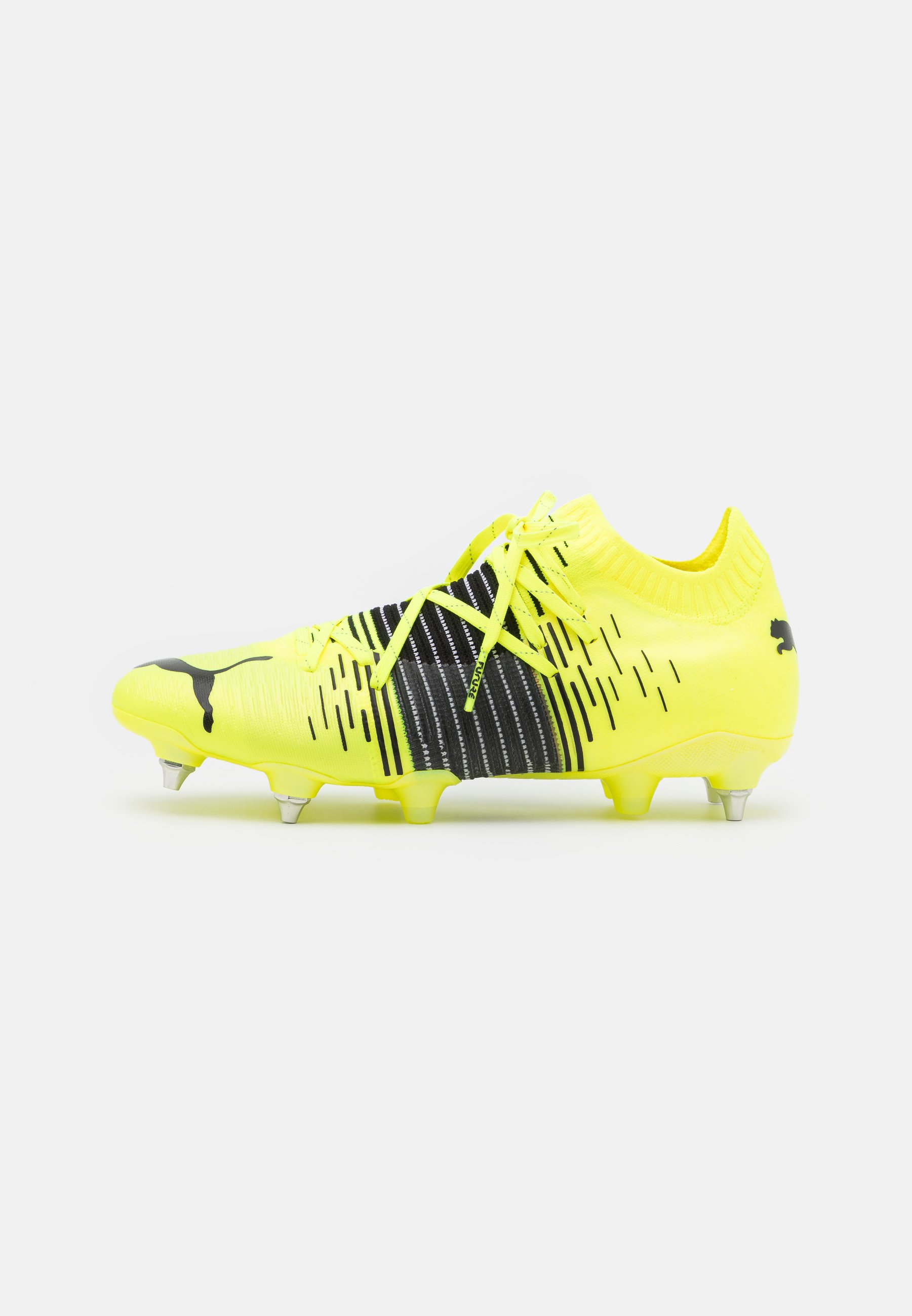 puma football boots yellow