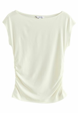 Bijela majica kratkih rukava s ležernim krojem, okruglim izrezom i detaljima na bočnim stranama. Glatka tkanina s mekanom teksturom i suptilnim sjajem.