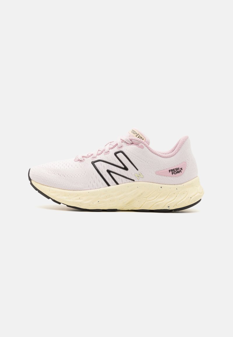 New Balance FRESH FOAM X EVOZ V3 - Tenisice za cestovno trčanje - pink