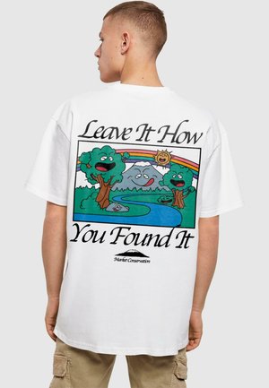 LEAVE NO TRACE HEAVY TEE - Print T-shirt - white