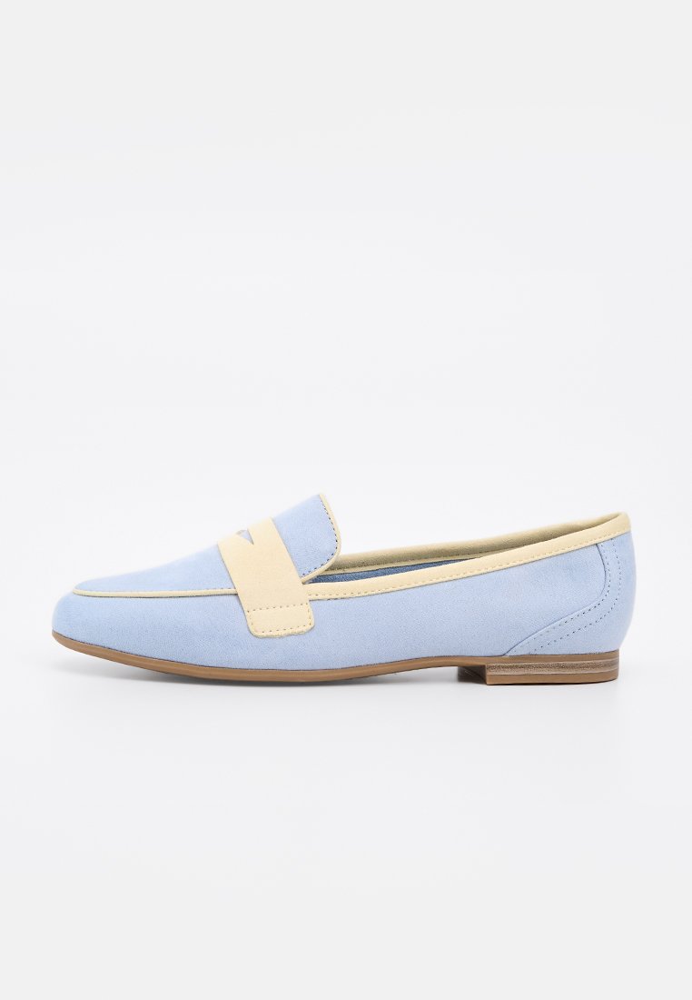 Zapatos sin cordones