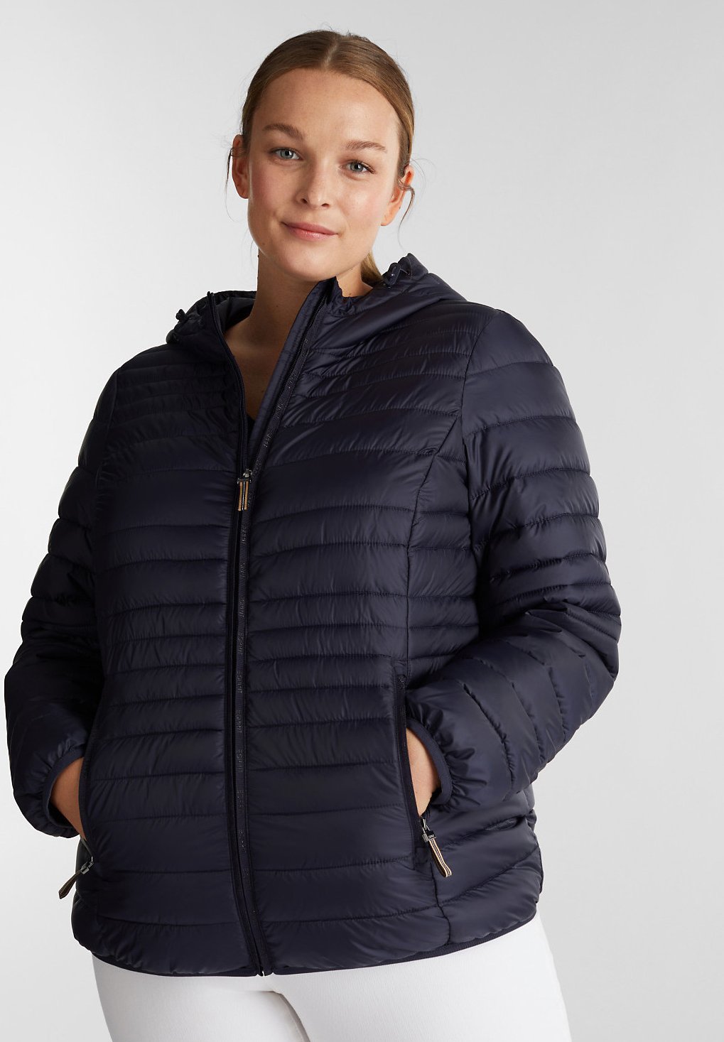 Esprit Dunjackor | Dam | Köp din dunjacka online på Zalando.se Esprit Dunjackor | Dam | Köp din dunjacka online på Zalando.se