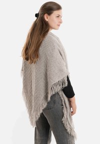 Knit Factory Sjaal - iced clay