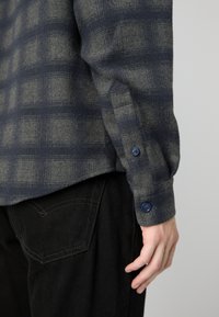 BOSS OWEN - Lett jakke - medium grey