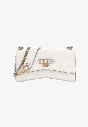 Sac bandoulière en cuir blanc Guess avec motif floral embossé, bandoulière en chaîne dorée et plaque logo "G Guess" dorée sur le rabat avant.