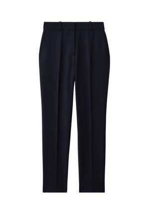 Pantaloni croiți pe comandă, de culoare bleumarin, cu buzunare laterale, bretele pentru curea, pliuri frontale și croială dreptă a pantalonului.
