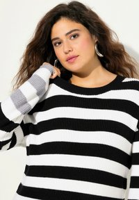 Ulla Popken LONG SLEEVE - Maglione - black