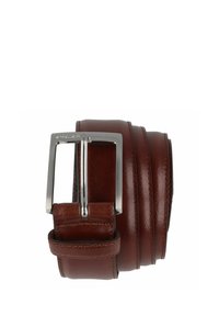 Cintura in pelle marrone con una lucente fibbia rettangolare argentata. La cintura presenta una texture liscia e dettagli di cuciture orizzontali.