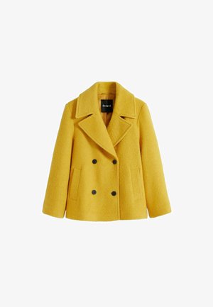 Kollane villasegu peacoat, millel on tekstureeritud viimistlus, topelt-kinnitatud disain, laiad kraed, kaks esist taskut ja mustad nööbid.