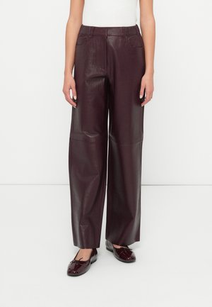 SLFDARLA CROCK PANT - Usnjene hlače - fig