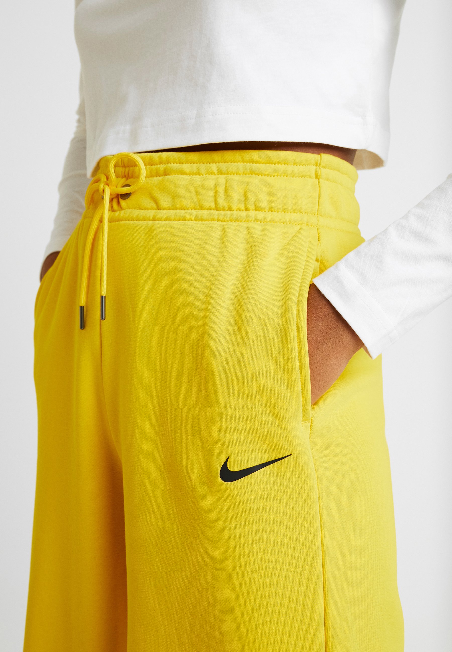 nike mustard tracksuit