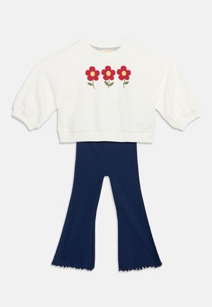 Friboo by Zalando, TODDLER GIRLS LONG SLEEVE AND FLARE LEGGING SET - Блуза с дълги ръкави - off-white/dark blue