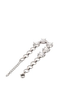 Ezüst lánc karkötő ovális szemekkel és öt téglalap alakú átlátszó kővel, melyet homár kapocs és texturált díszítések jellemeznek.