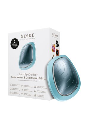 GESKE Sonic Warm & Cool masker met blauw gebogen ontwerp naast de witte doos met 9-in-1 gezichts-technische functies en award badges.