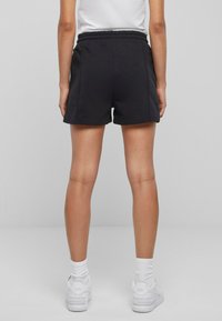 Karl Kani SMALL RETRO  - Tepláky - black
