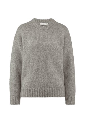 Pull en tricot gris avec un col rond, épaules tombantes, ourlet côtelé et texture douce. Coupe classique et décontractée, idéale pour le superposition.
