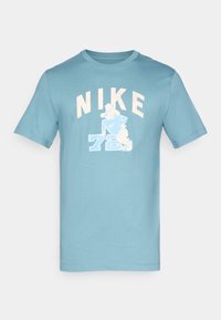 Unselected, smokey blue