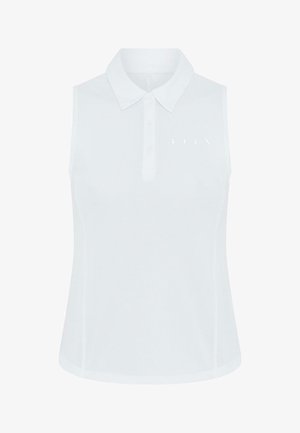 Camiseta sin mangas de color blanco hecha de una tela suave, con cuello tipo polo que se puede plegar, tapeta de tres botones y un sutil logo de la marca en la parte izquierda.