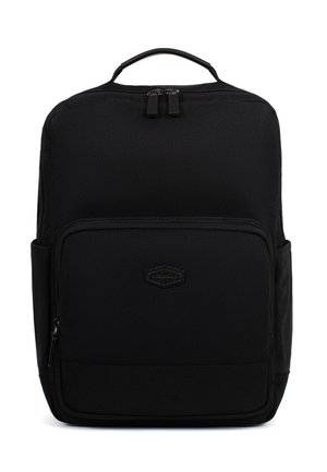 Zaino rettangolare nero con manico superiore, tasca frontale con cerniera e tasche laterali, realizzato in tessuto texturizzato.