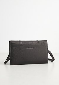 Piquadro Clutch - black