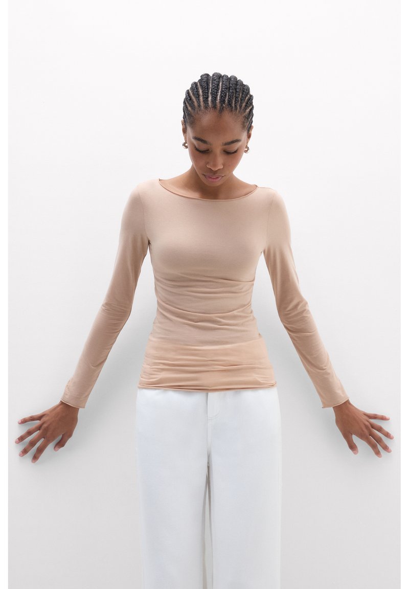 Intimissimi BOAT-NECK ULTRALIGHT - Long sleeved top - tan