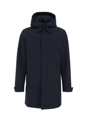 Abrigo impermeable azul marino con capucha, cierre frontal con cremallera, dos bolsillos laterales y detalles de botones. Tejido suave y forro ligeramente texturizado.