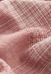 Next TEXTURED CHECK SHORT SLEEVE  WITH CUBAN COLLAR  - REGULAR FIT - Skjorta - pink