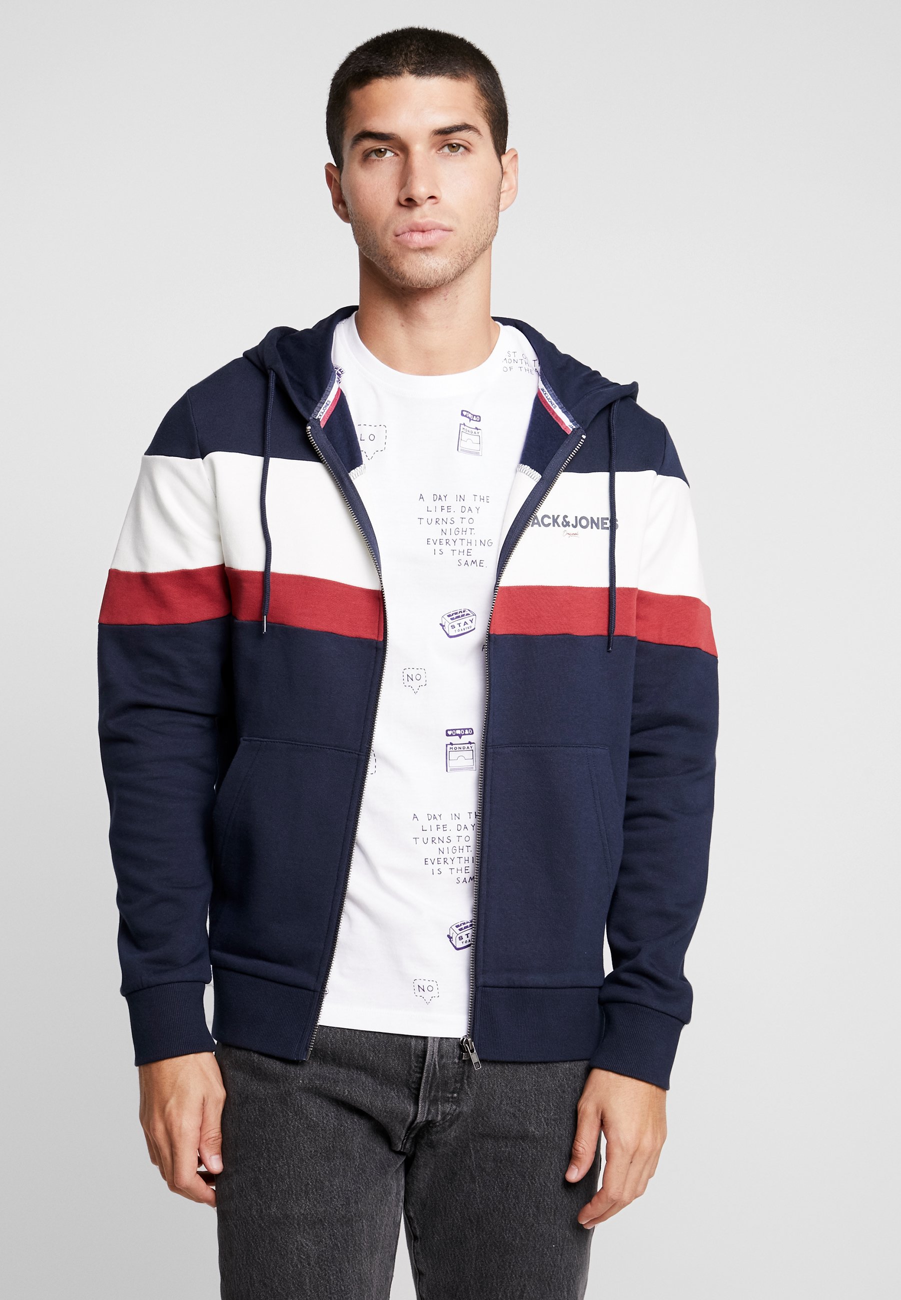 Jack & Jones JORNEWSHAKEDOWN BLOCK ZIP - Sweat à capuche zippé - navy blazer/bleu marine