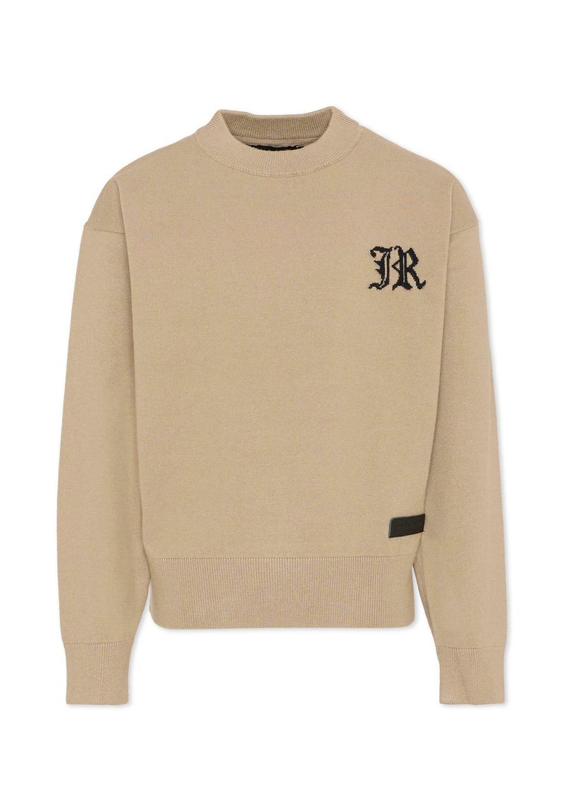 Pull beige en tissu doux, avec un décolleté rond, des poignets et un ourlet côtelés, et un logo noir brodé sur la poitrine.