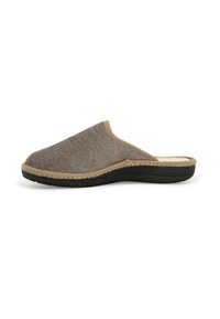 Scarpa slip-on in tessuto marrone con parte superiore testurizzata, bordo beige e suola in gomma nera, caratterizzata da una punta rotonda e un design a tacco basso.