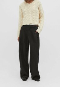 Stradivarius Trui - white