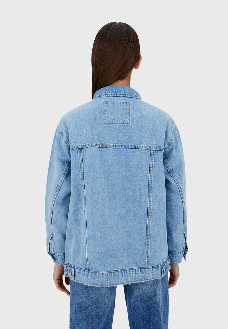 Damen Leichte Jacken | Stradivarius OVERSIZE Jeansjacke light blue/hellblau - AI82823 Damen Leichte Jacken | Stradivarius OVERSIZE Jeansjacke light blue/hellblau - AI82823