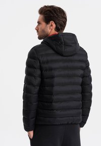 Ombre TRANSITIONAL WITH HOOD OM-JALP - Winterjacke - black